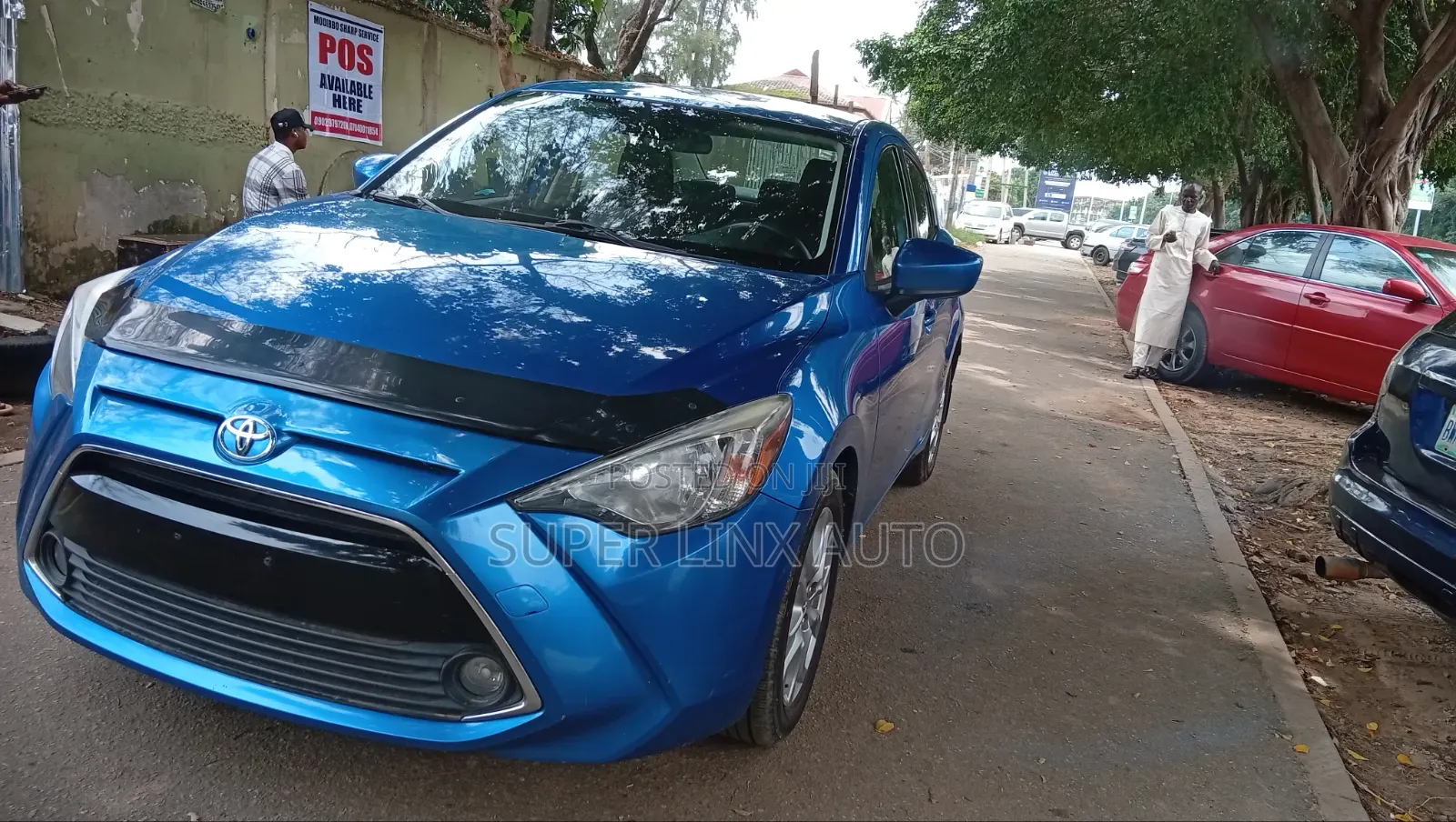 Toyota Yaris 2016 Blue