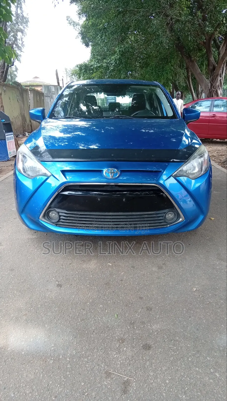 Toyota Yaris 2016 Blue