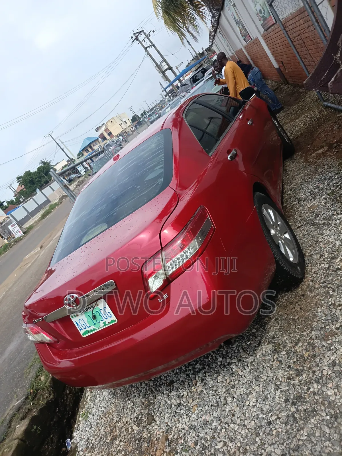 Toyota Camry LE 4dr Sedan (2.5L 4cyl 6AM) 2010 Red