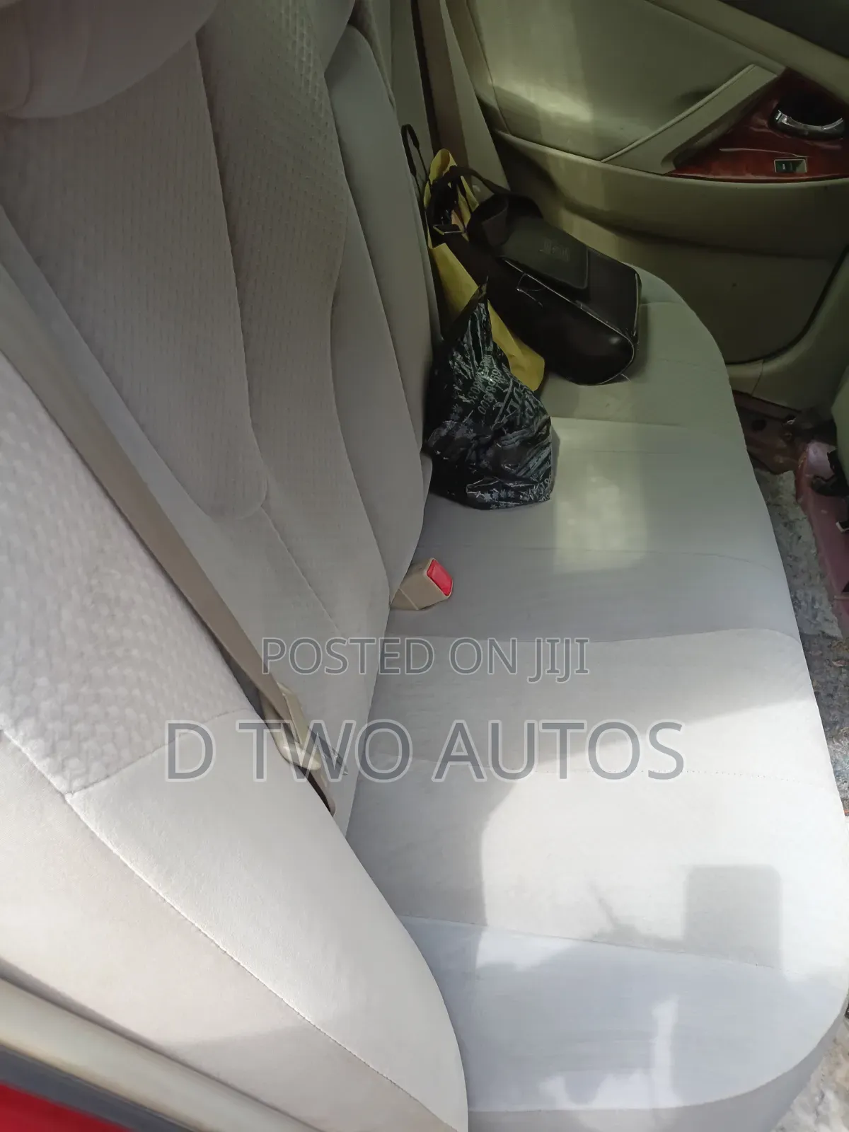 Toyota Camry LE 4dr Sedan (2.5L 4cyl 6AM) 2010 Red