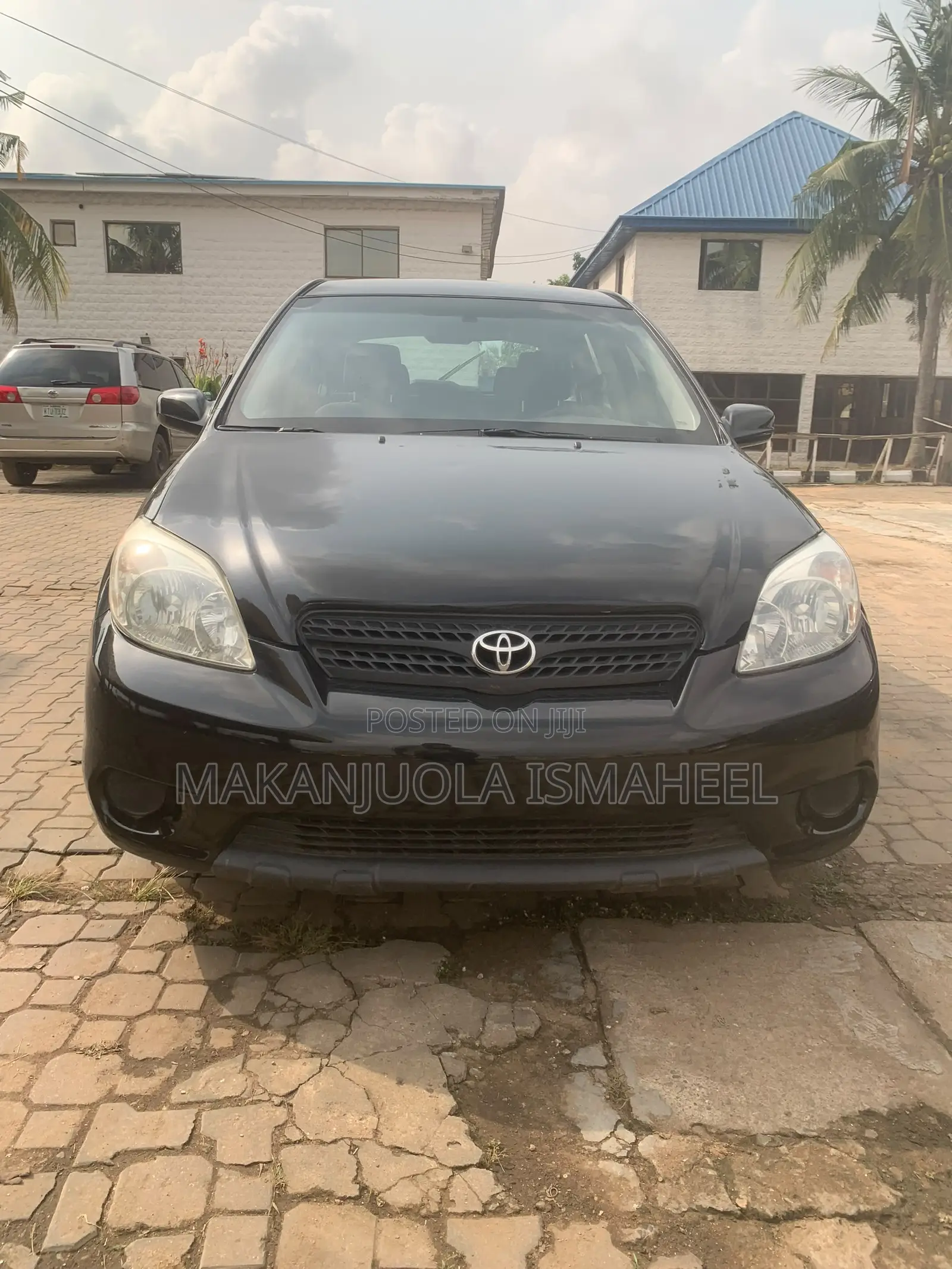 Toyota Matrix Hatchback AWD (1.8L 4cyl 4A) 2006 Black
