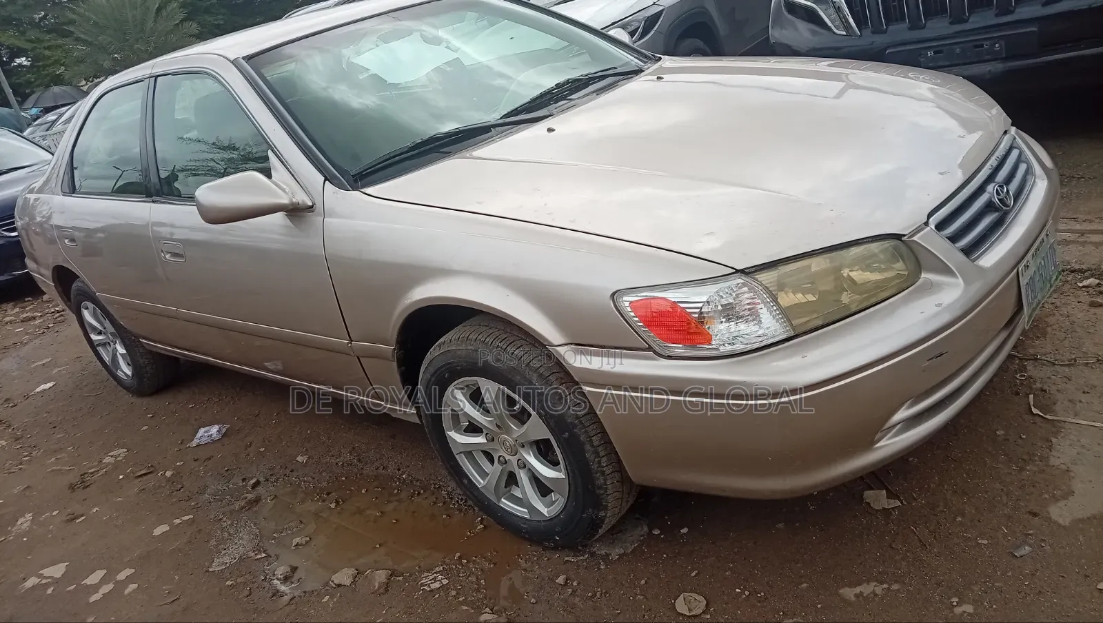 Toyota Camry 2002 Gold
