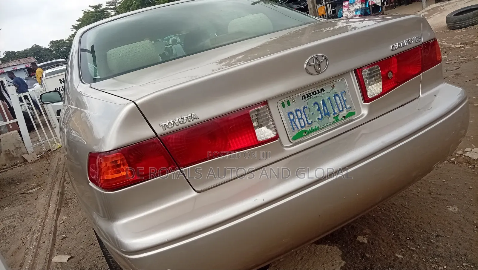 Toyota Camry 2002 Gold