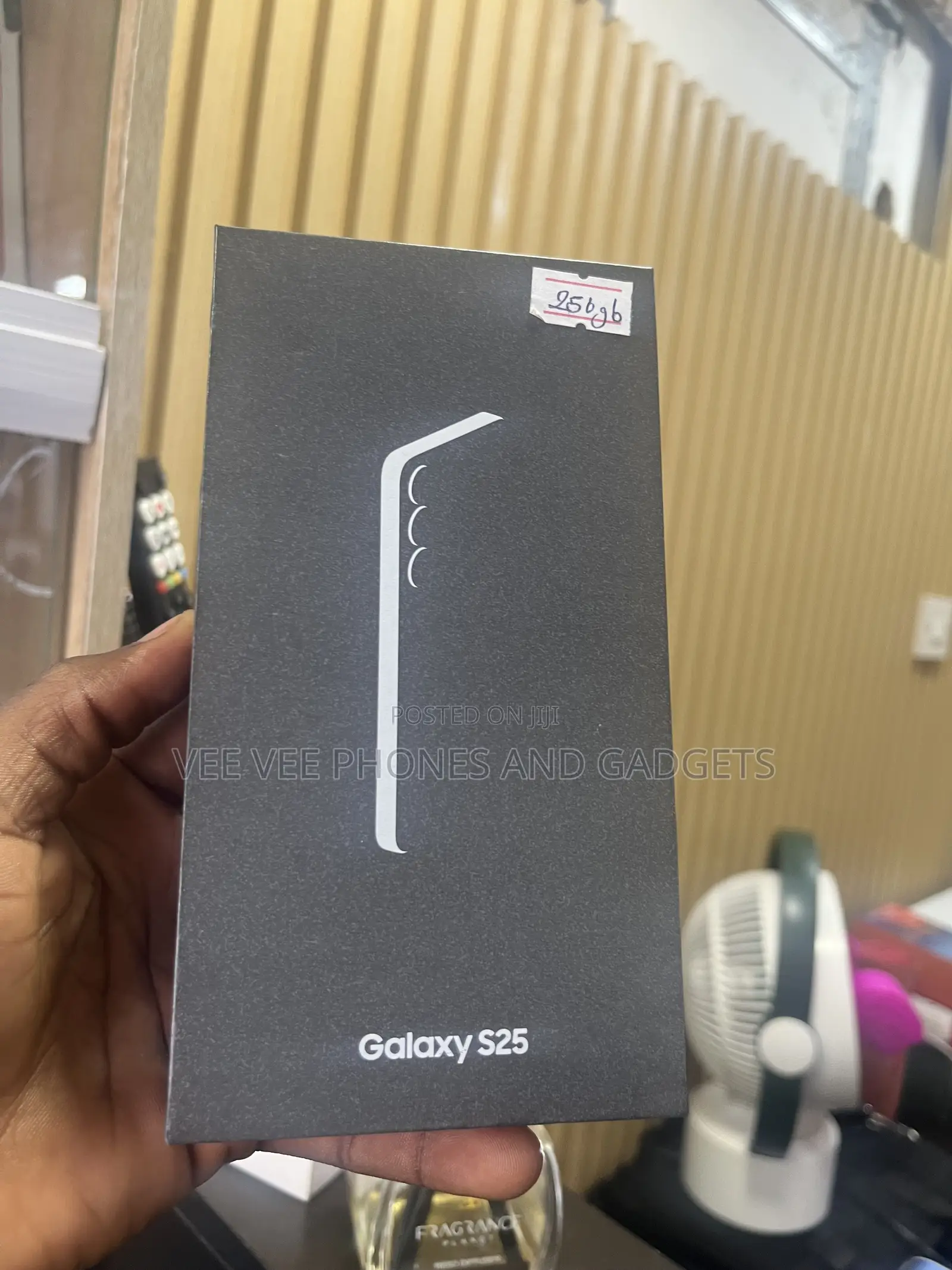New Samsung Galaxy S25 256 GB Blue