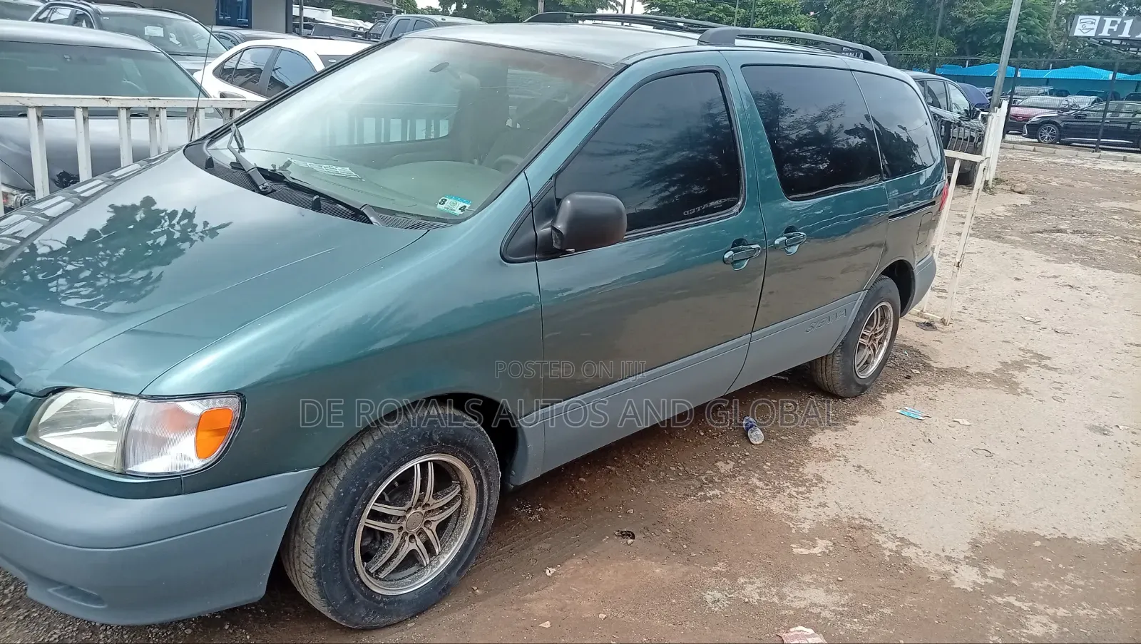 Toyota Sienna 2004 Green
