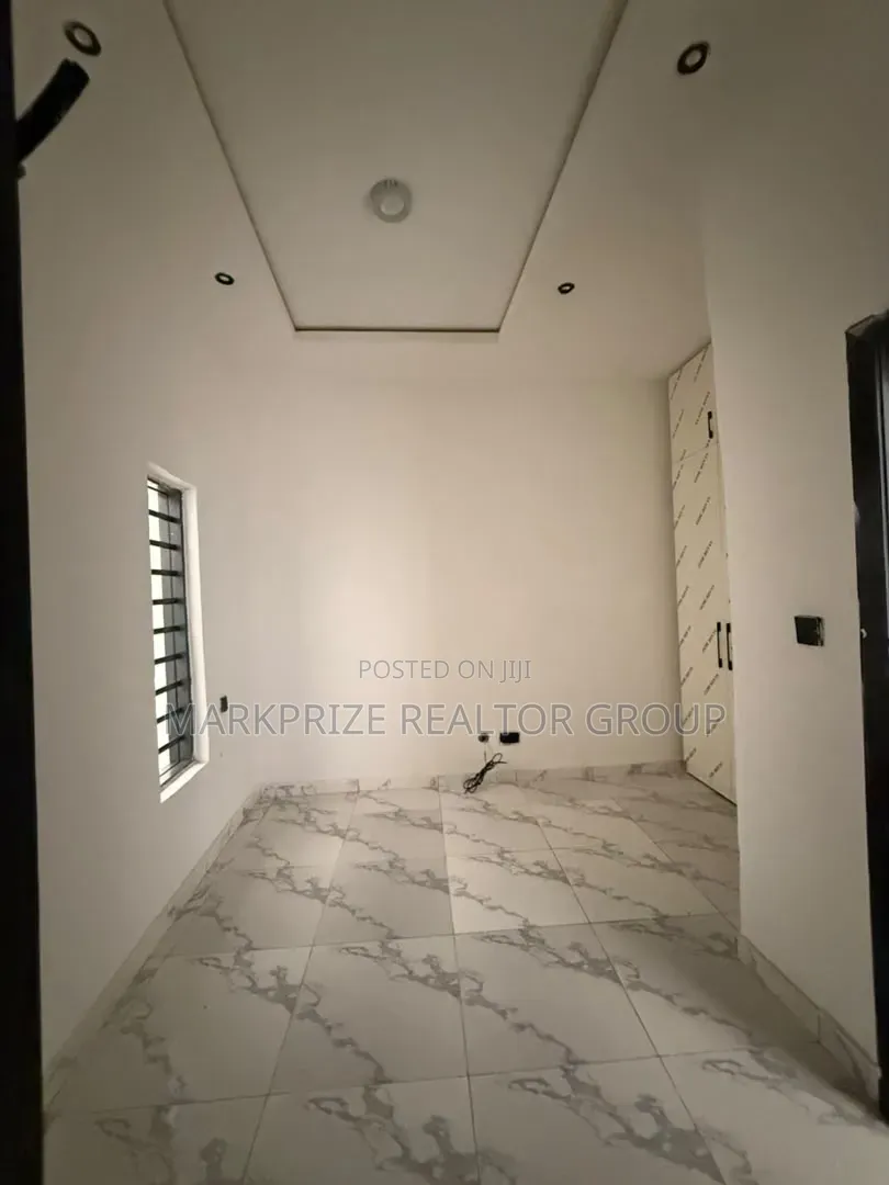 4bdrm Duplex in Ajah Lekki Lagos for sale
