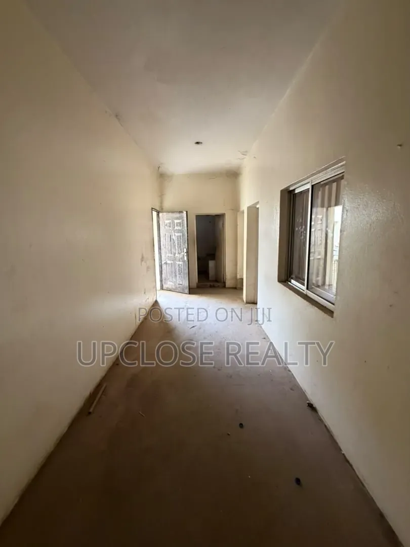 3bdrm Block of Flats in Wuse 2 for rent