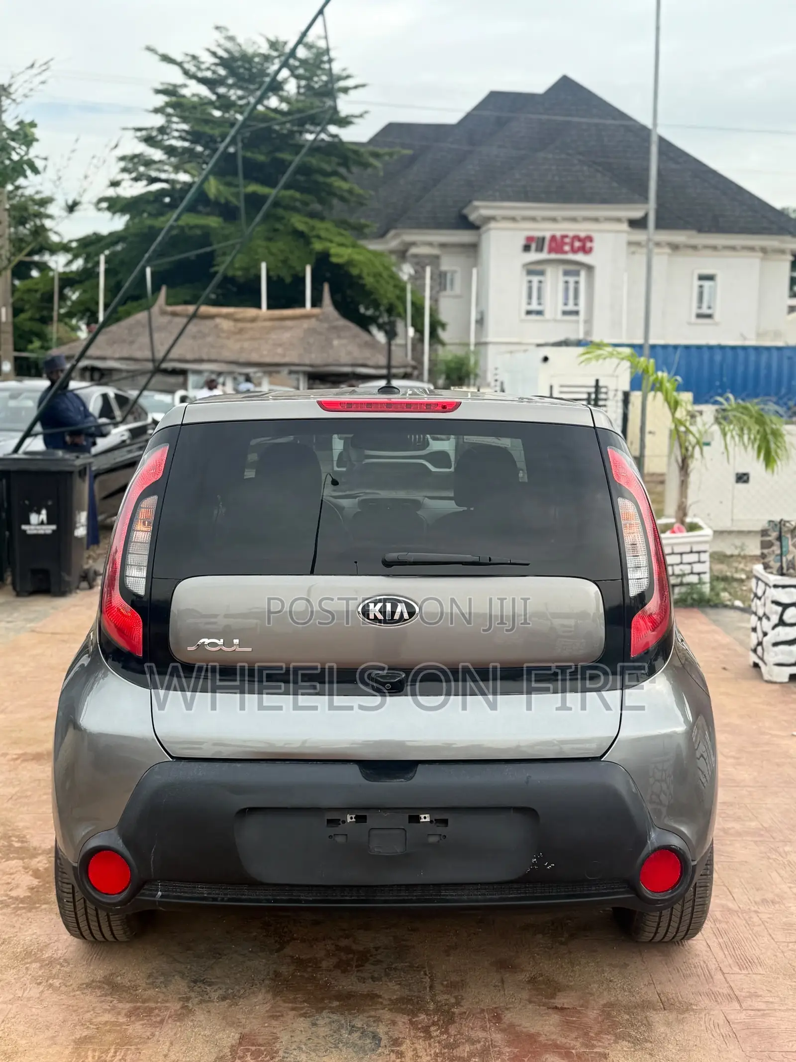 Kia Soul Base Hatchback 2017 Gray