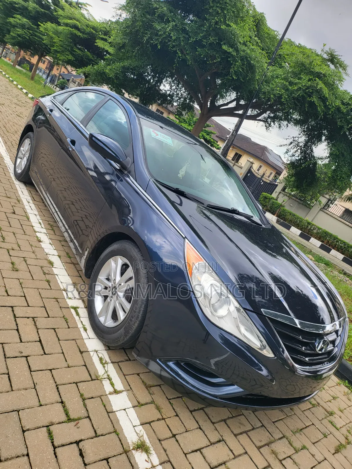 Hyundai Sonata 2010 Black