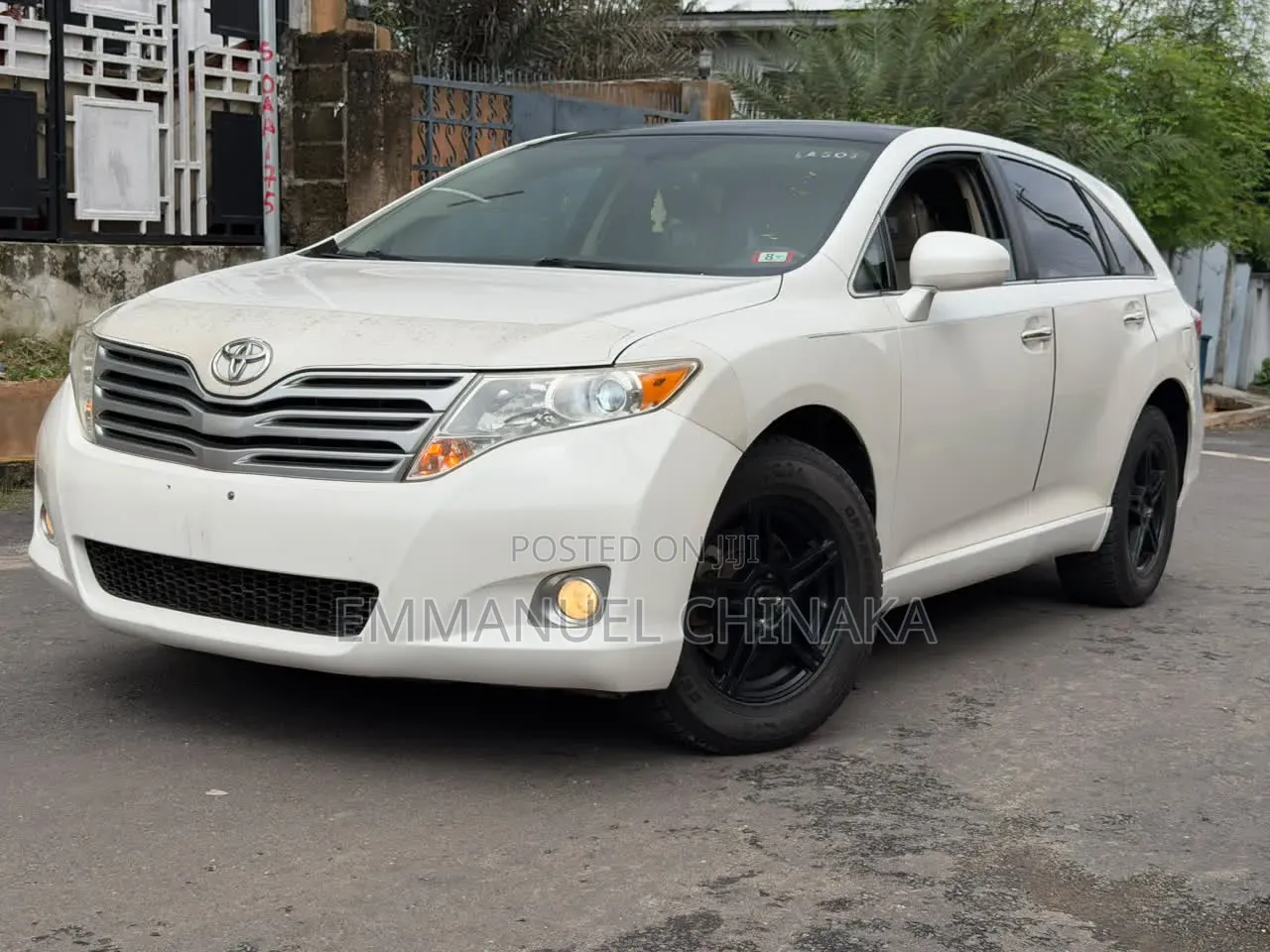 Toyota Venza XLE 2011 White