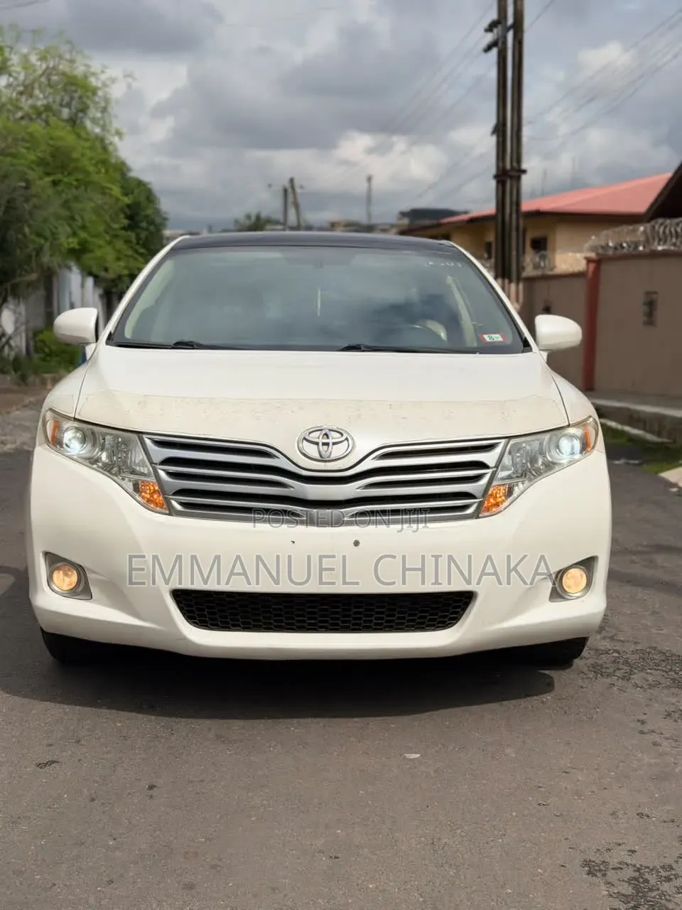 Toyota Venza XLE 2011 White