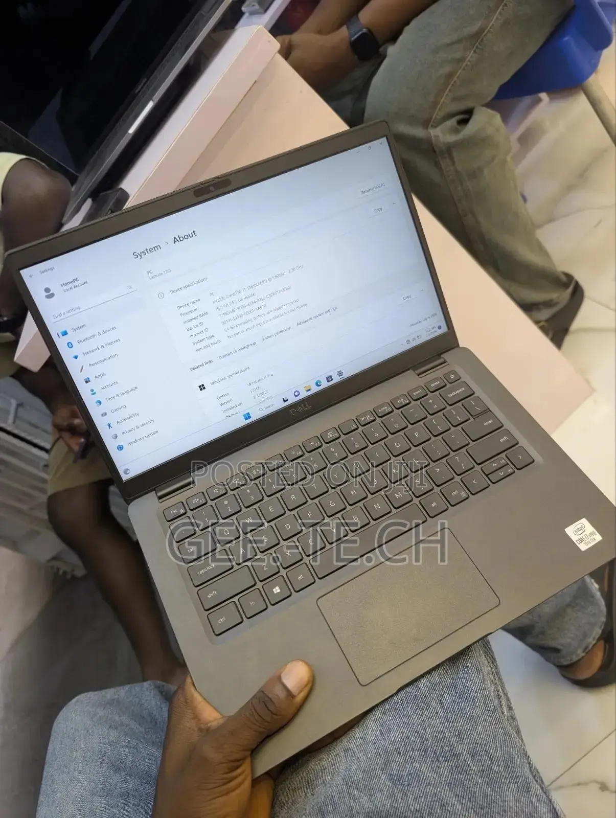 Laptop Dell Latitude 7310 16GB Intel Core i7 SSD 256GB