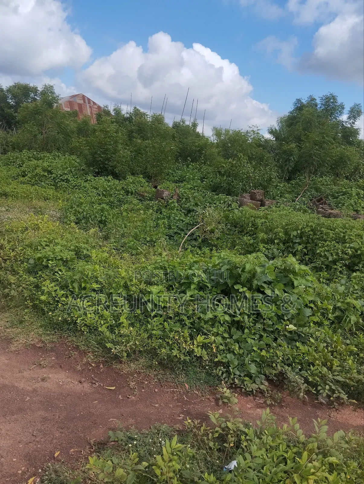 1 Plot of Residential Land Available at Iseyin Lautech Campus Area