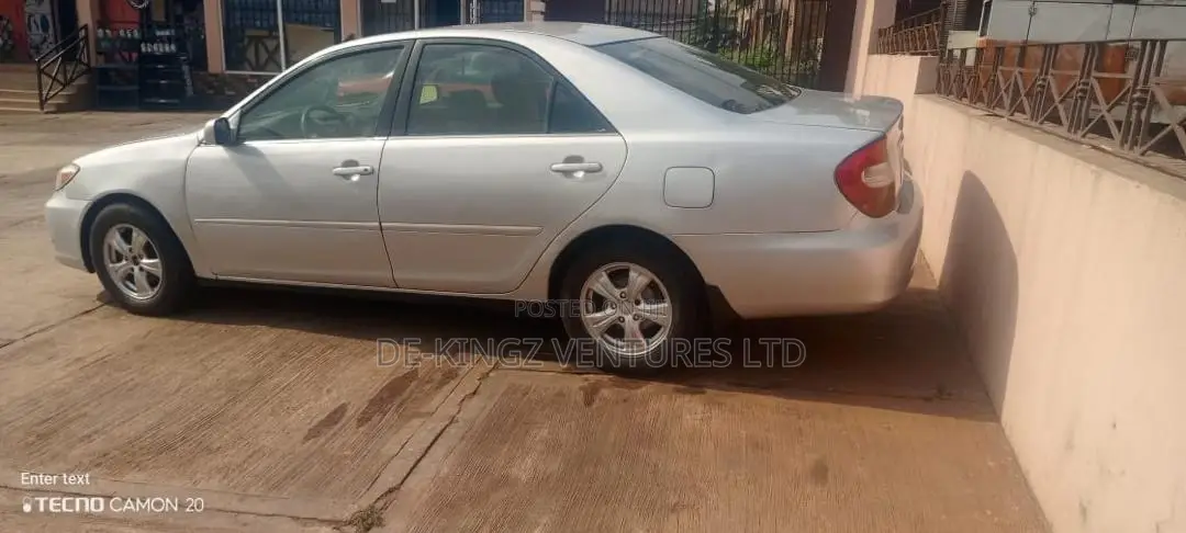 Toyota Camry 2003 Silver
