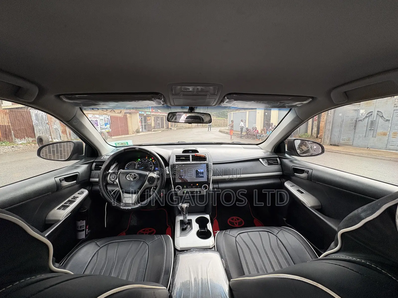 Toyota Camry SE 4dr Sedan (2.5L 4cyl 6A) 2013 Black