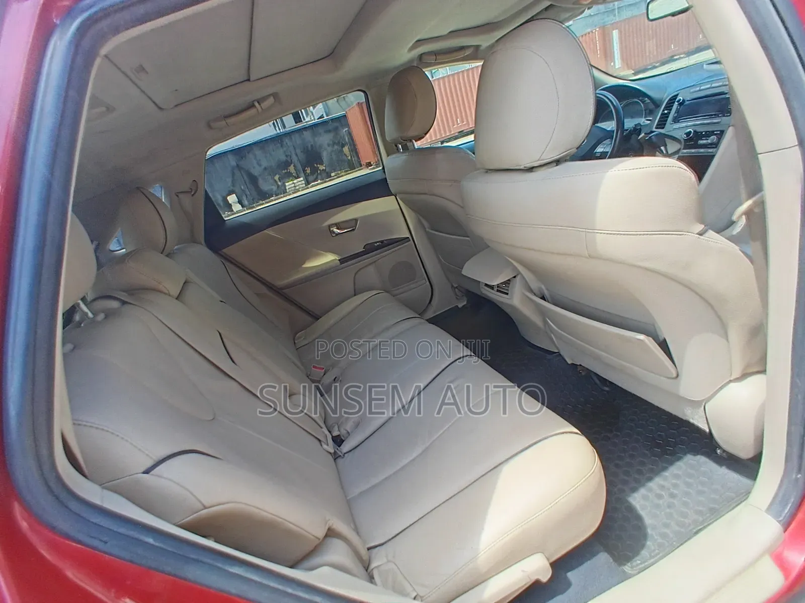 Toyota Venza 2011 Red