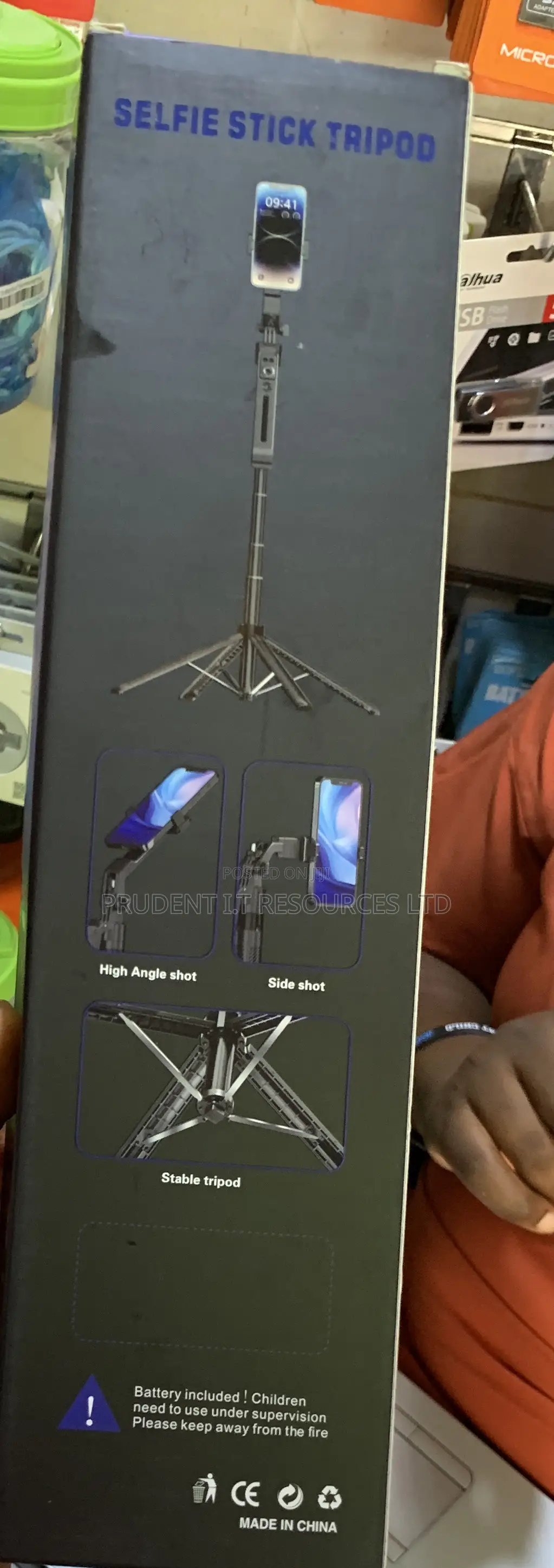 C12 Ai Tracking 1.6m Selfie Stand
