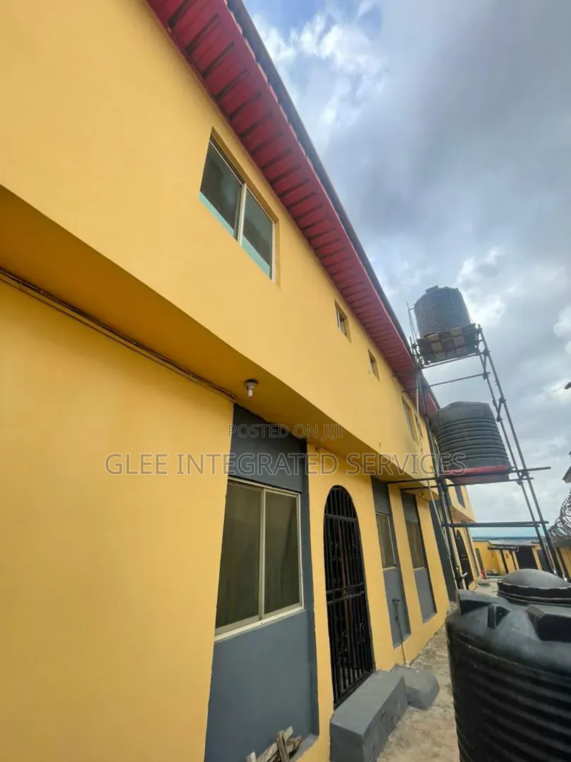 3bdrm Block of Flats in Ogba for sale