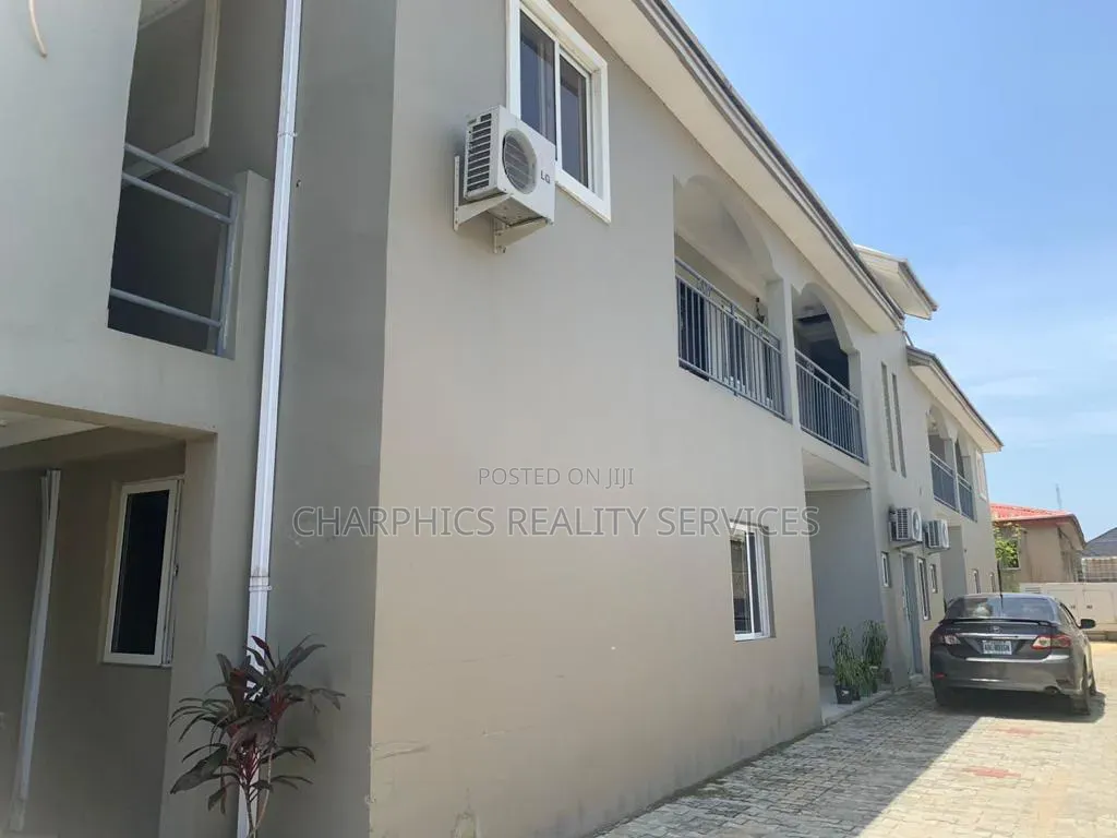 Studio Apartment in Off Lekki-Epe Expressway for rent