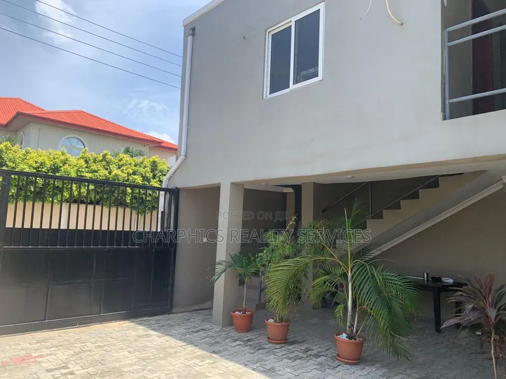 Studio Apartment in Off Lekki-Epe Expressway for rent