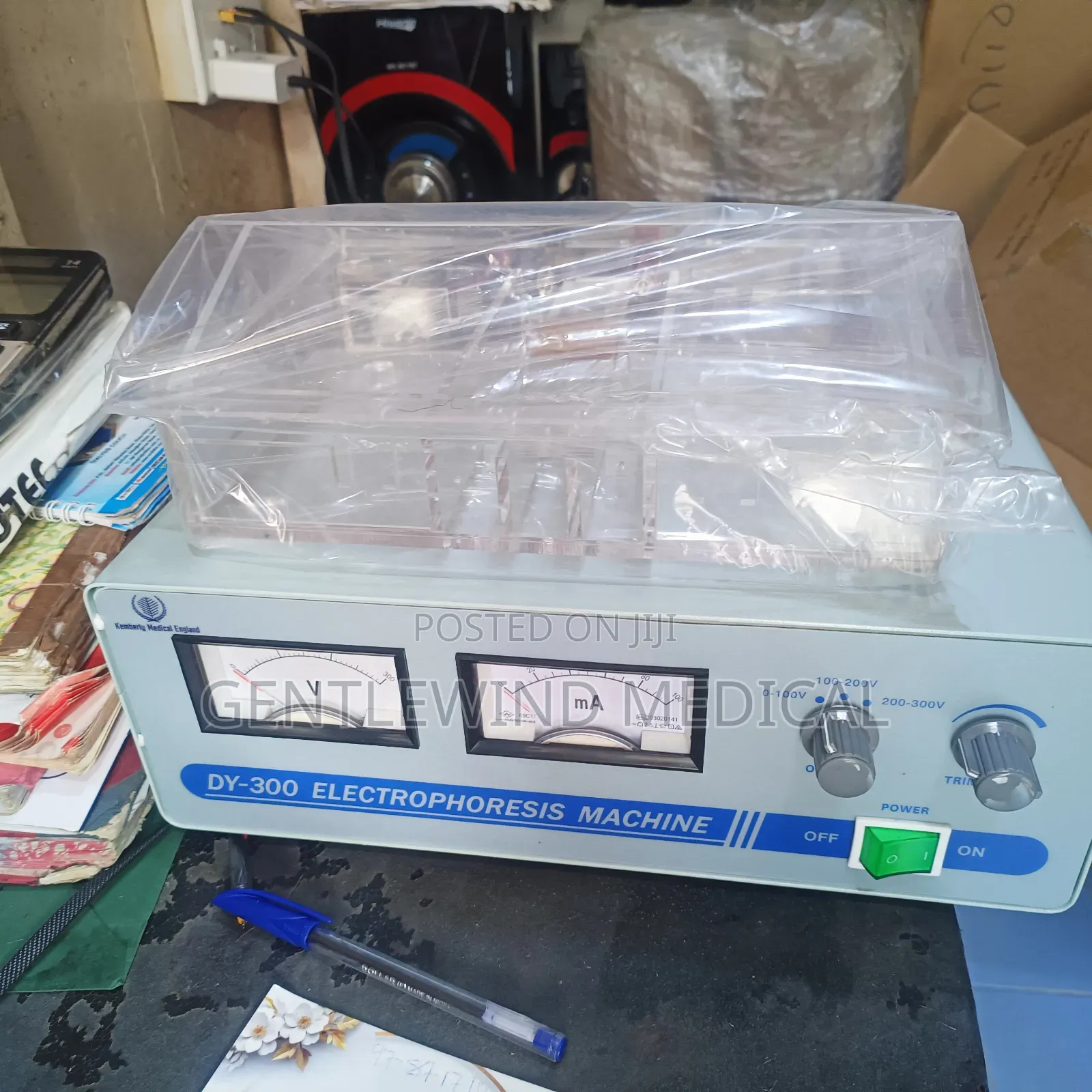 Electrophoresis Machine