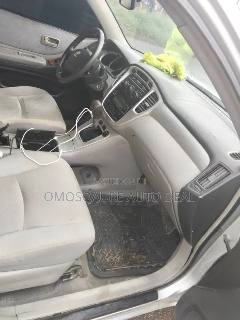 Toyota Highlander V6 4x4 2005 Silver
