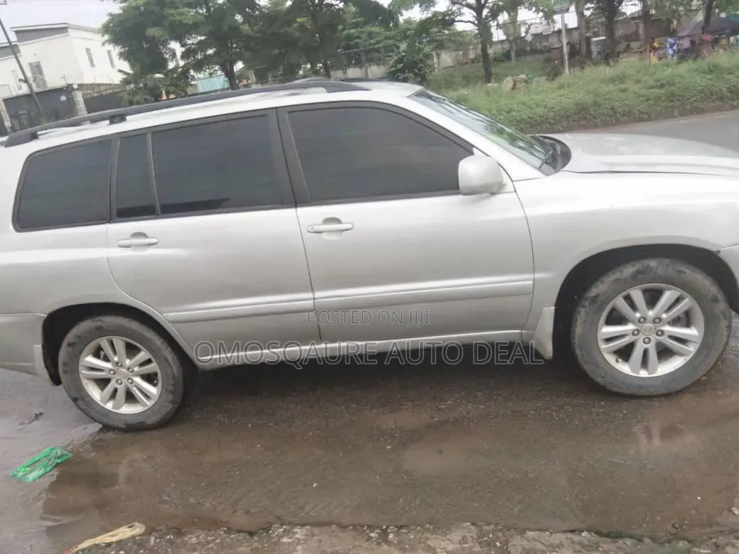 Toyota Highlander V6 4x4 2005 Silver