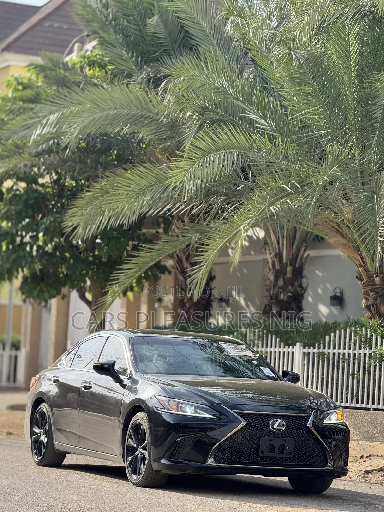 Lexus ES 350 F Sport 2021 Black