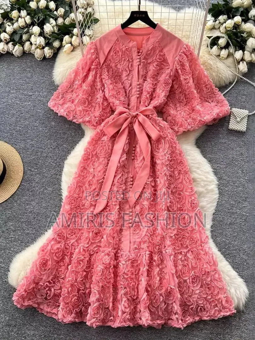 Beautiful Luxury Quality Short Unique Design Gown