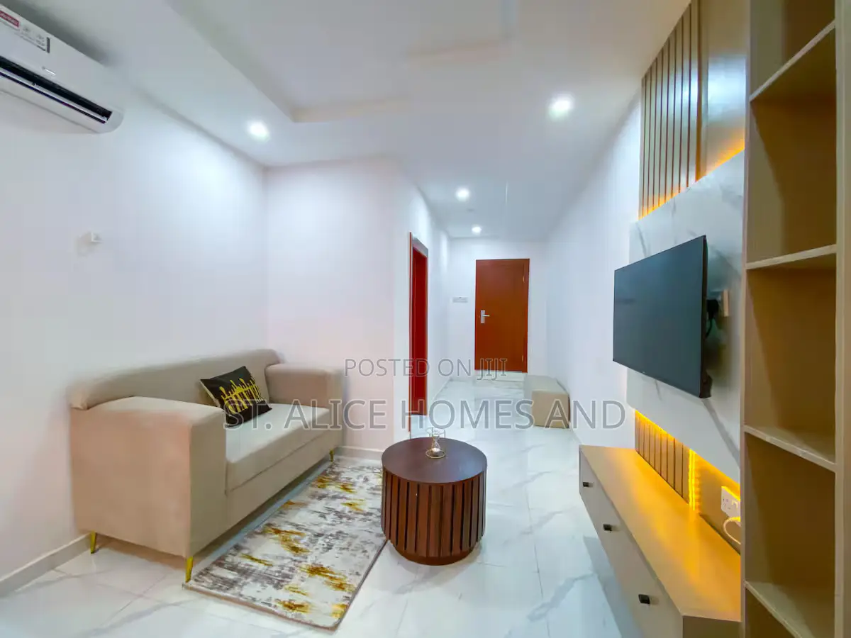 Ngz Lvn 1bed & Parlour(B1), Lekki Phase 1, Lekki, Lagos