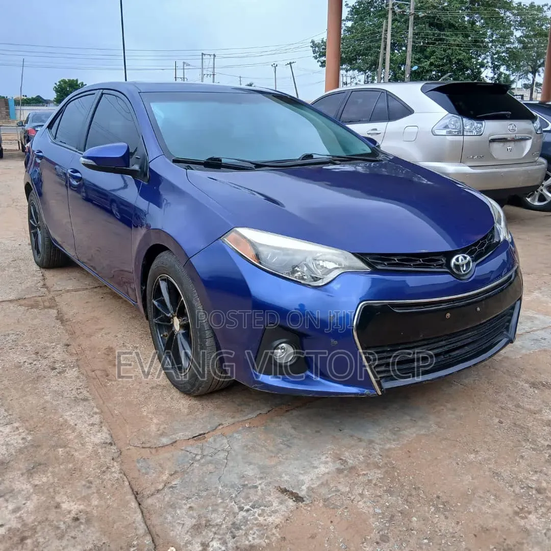 Toyota Camry SE 4dr Sedan (2.5L 4cyl 6A) 2015 Blue