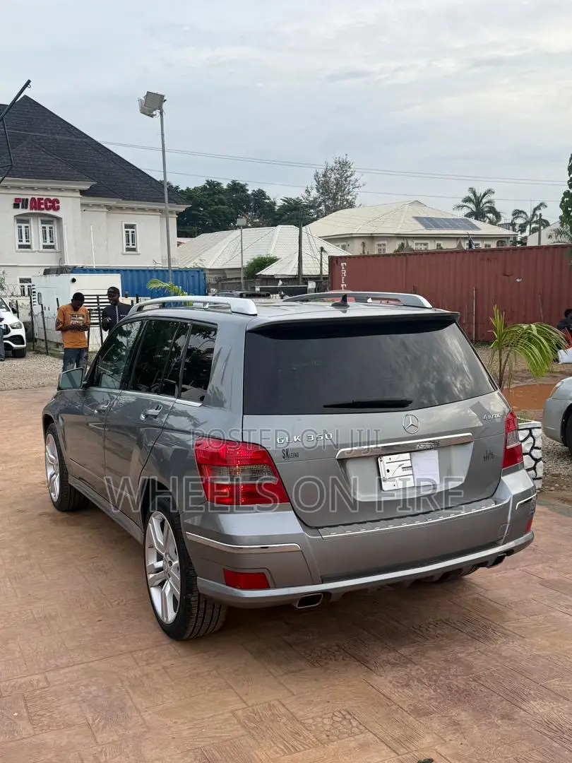 Mercedes-Benz GLK-Class 350 4MATIC 2012 Gray