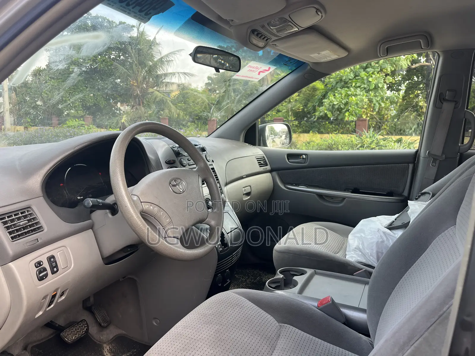 Toyota Sienna 2006 Silver