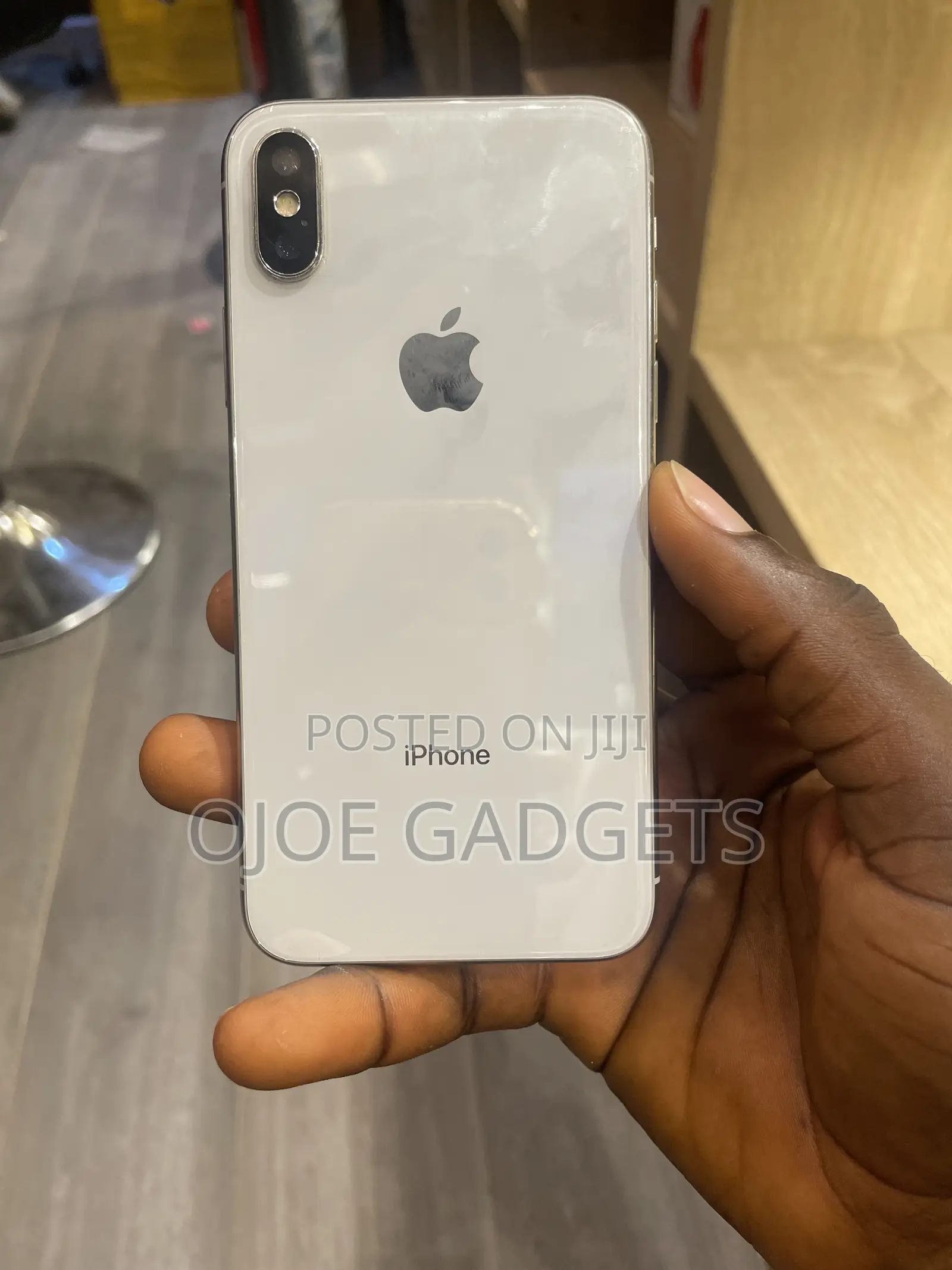 Apple iPhone X 256 GB White