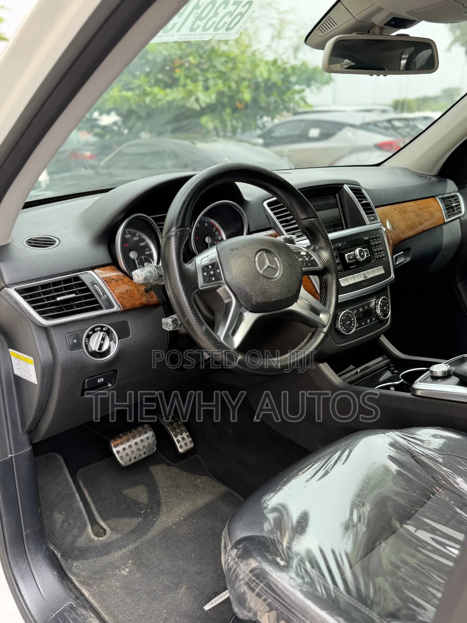 Mercedes-Benz M Class ML350 4MATIC 4dr SUV AWD (3.5L 6cyl 7A) 2014