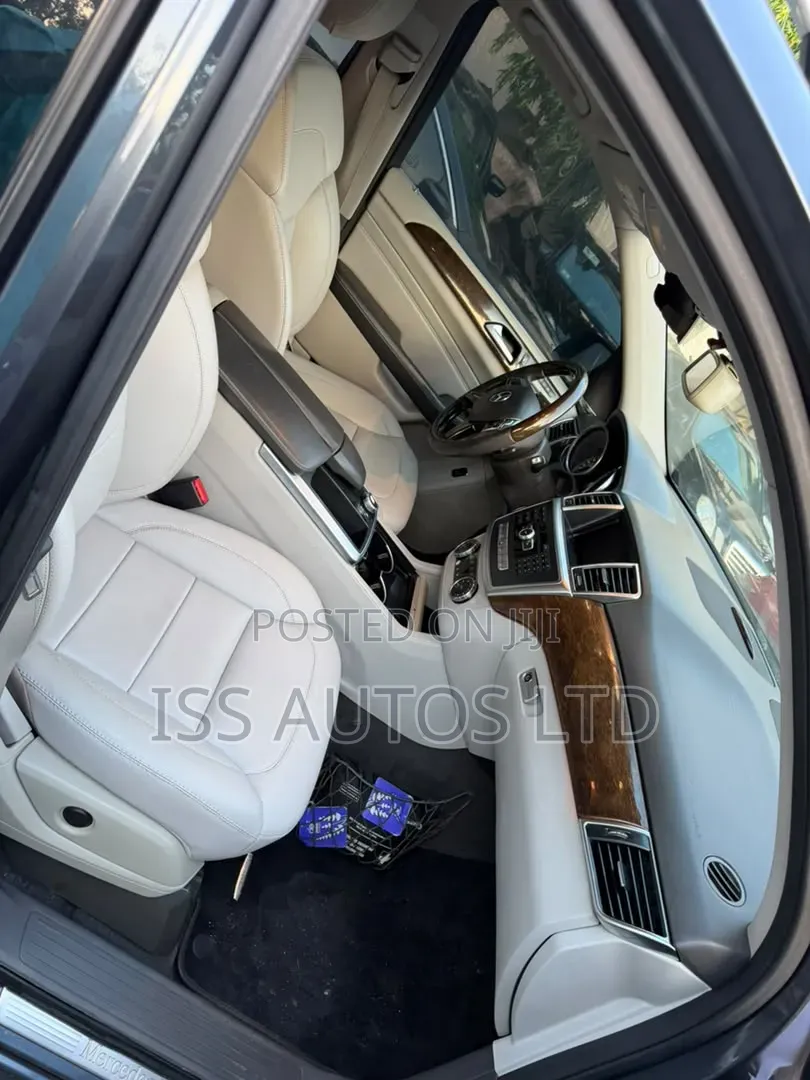Mercedes-Benz M Class ML 350 4Matic 2012 Blue