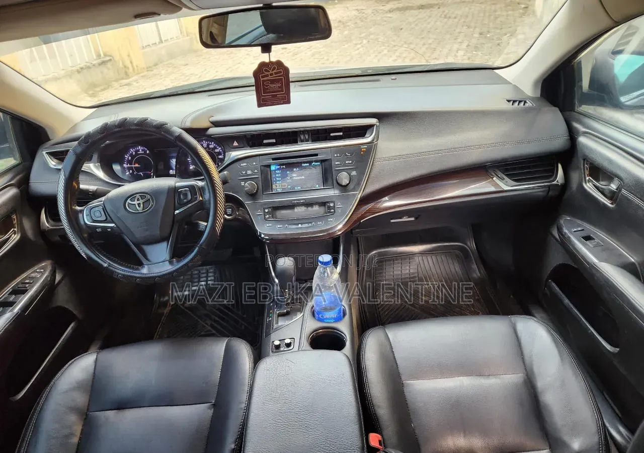 Toyota Avalon 2013 Silver