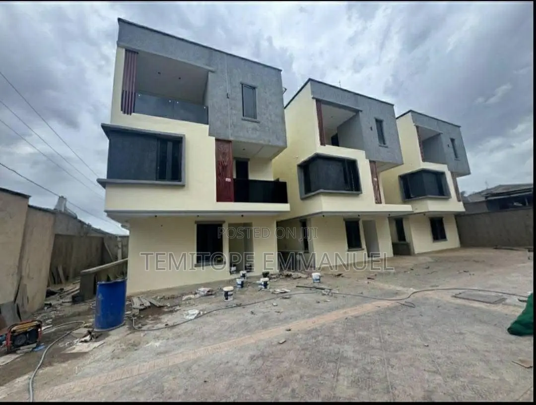 Furnished 4bdrm Duplex in Ogba for sale