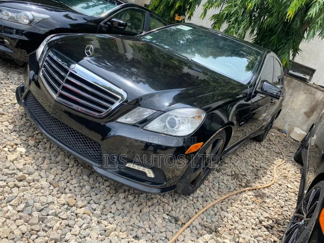 Mercedes-Benz E350 2013 Black