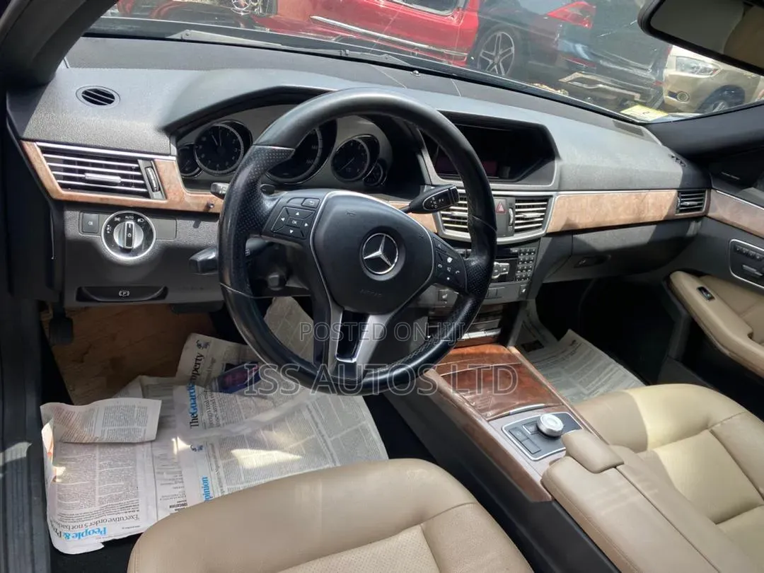 Mercedes-Benz E350 2013 Black