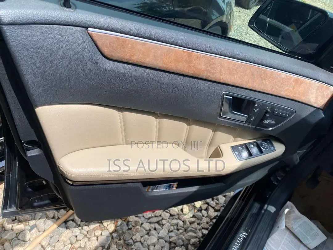 Mercedes-Benz E350 2013 Black