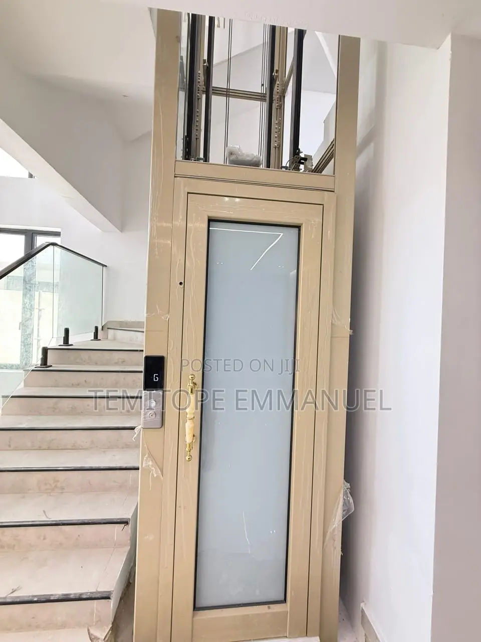 Furnished 6bdrm House in Lekki for sale