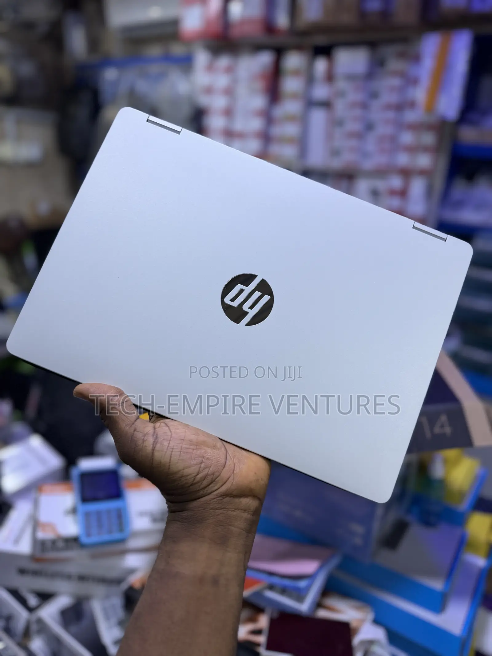 New Laptop HP OmniBook 5 Flip 16GB Intel Core i7 SSD 512GB