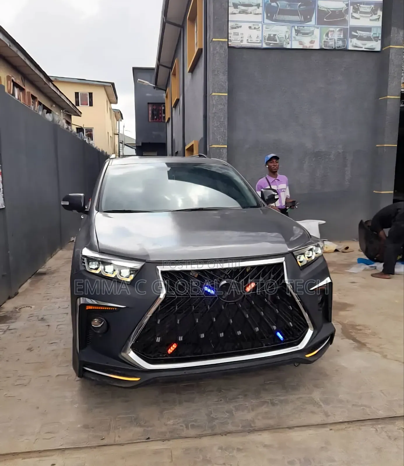 Upgrading Kit for Toyota Highlander 2008 2012 to Vip Face