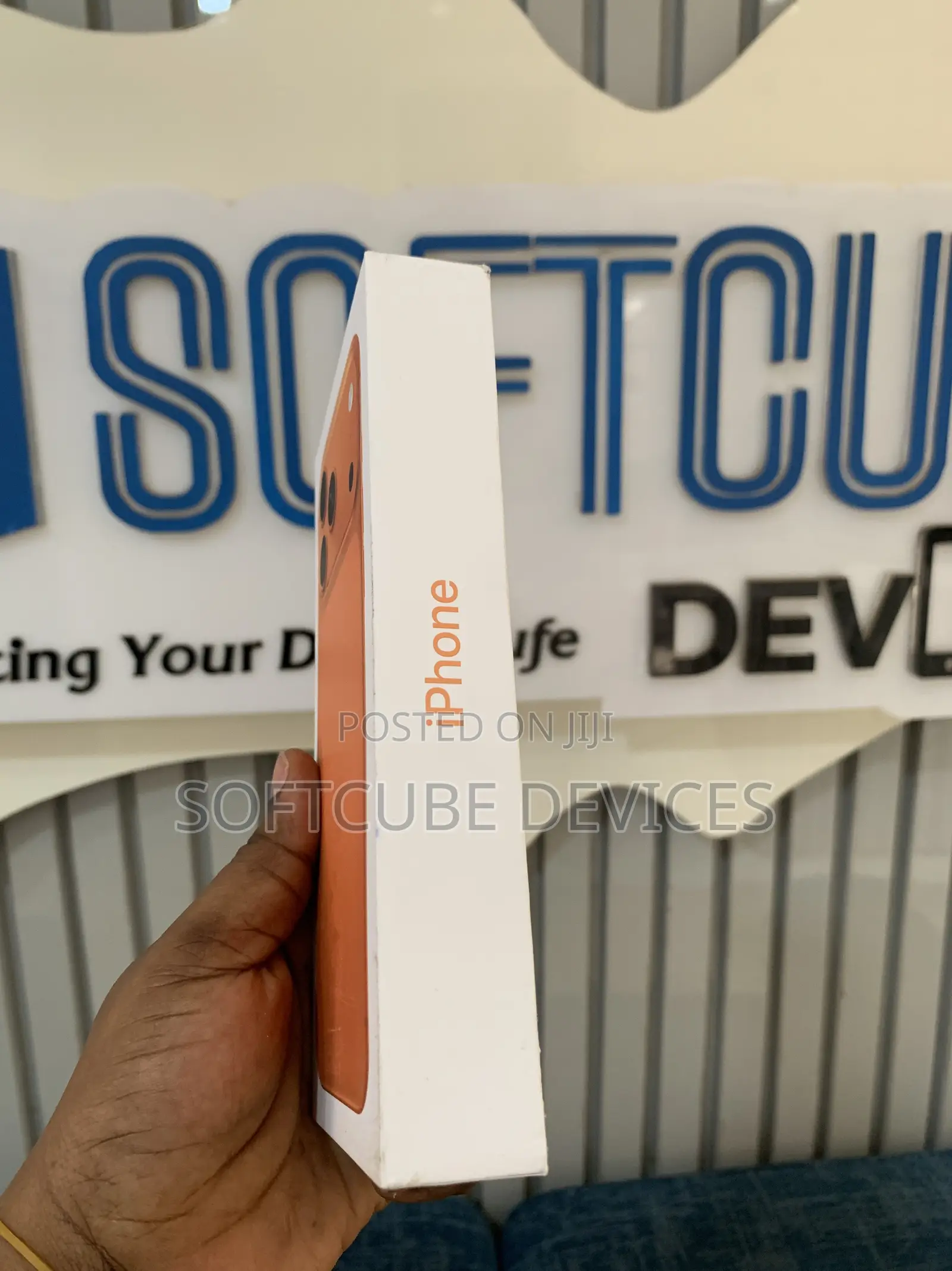 New Apple iPhone 17 Pro Max 256 GB Orange