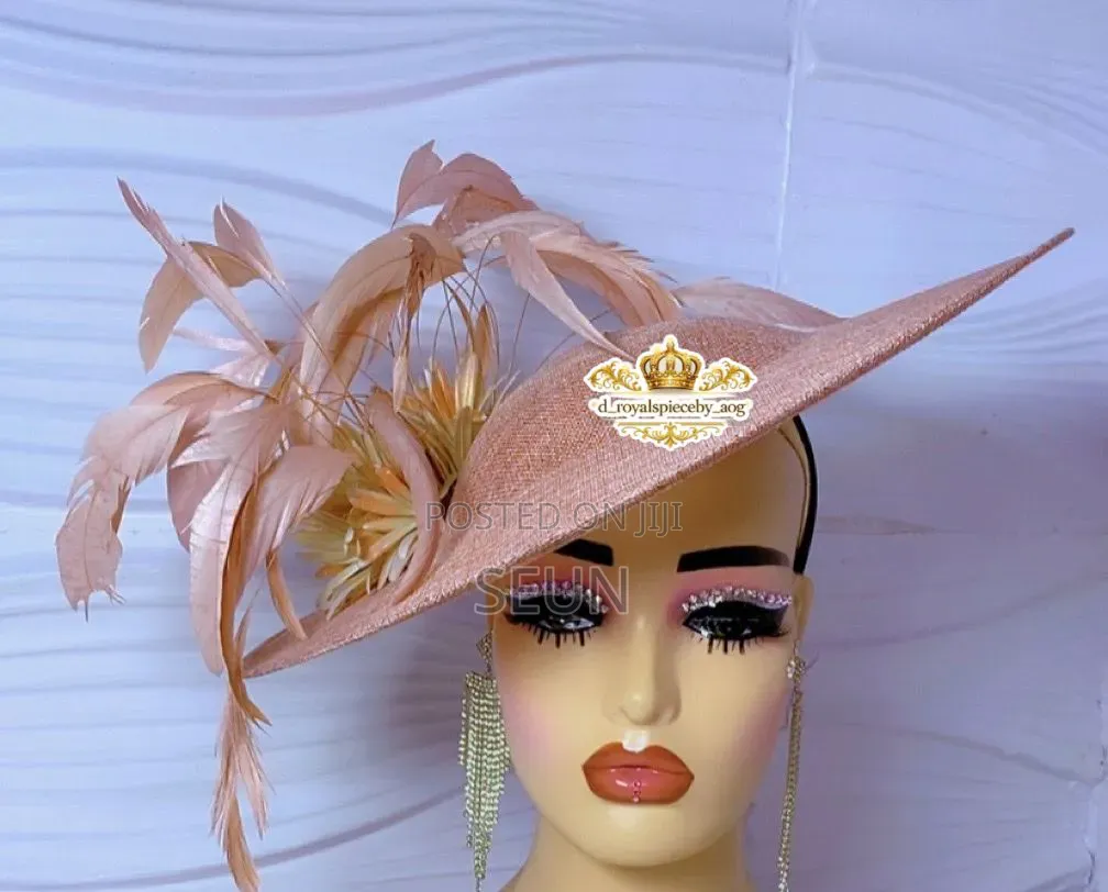 Elegant Fascinator