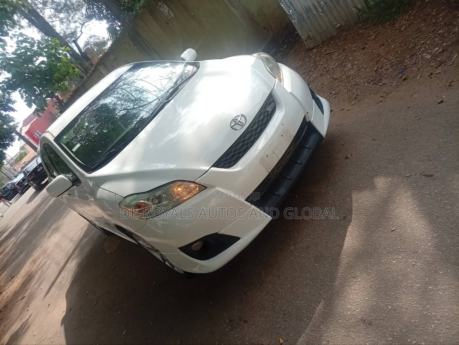 Toyota Matrix 2010 White