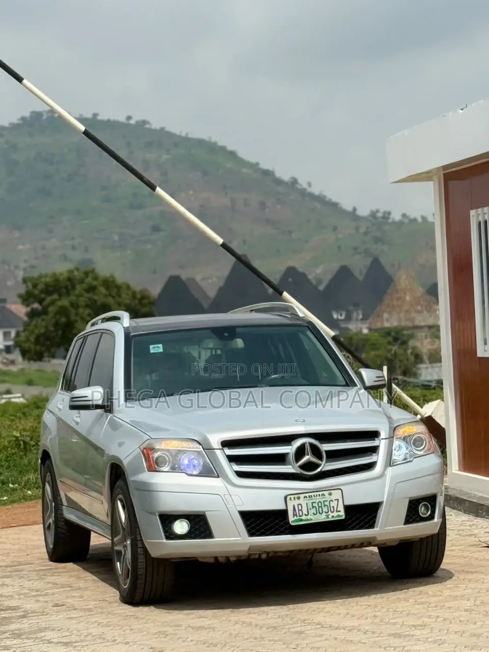 Mercedes-Benz GLK-Class 350 2010 Silver