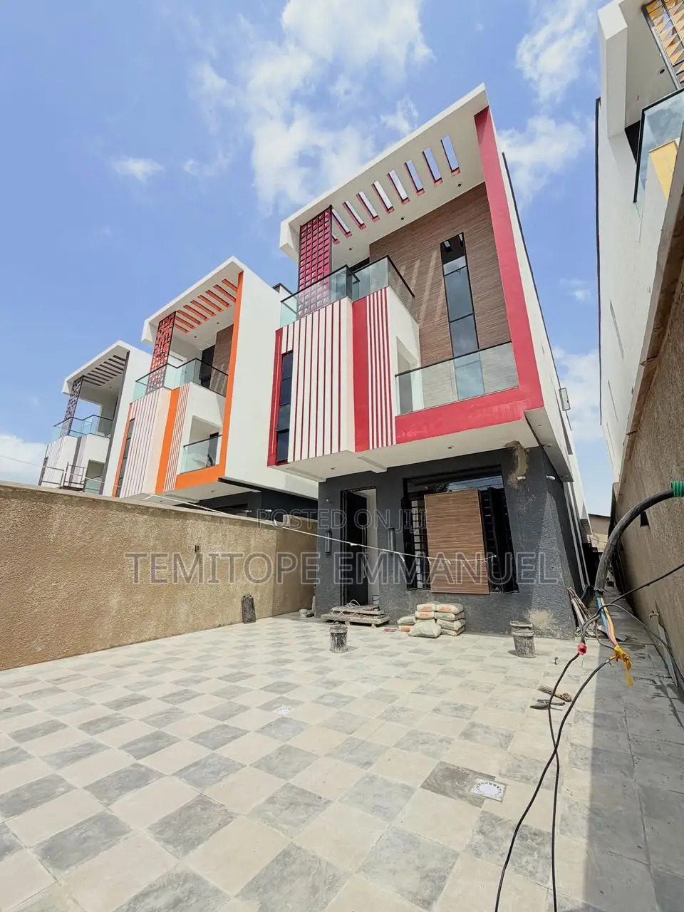 5bdrm Duplex in Adeniyi Jones for sale