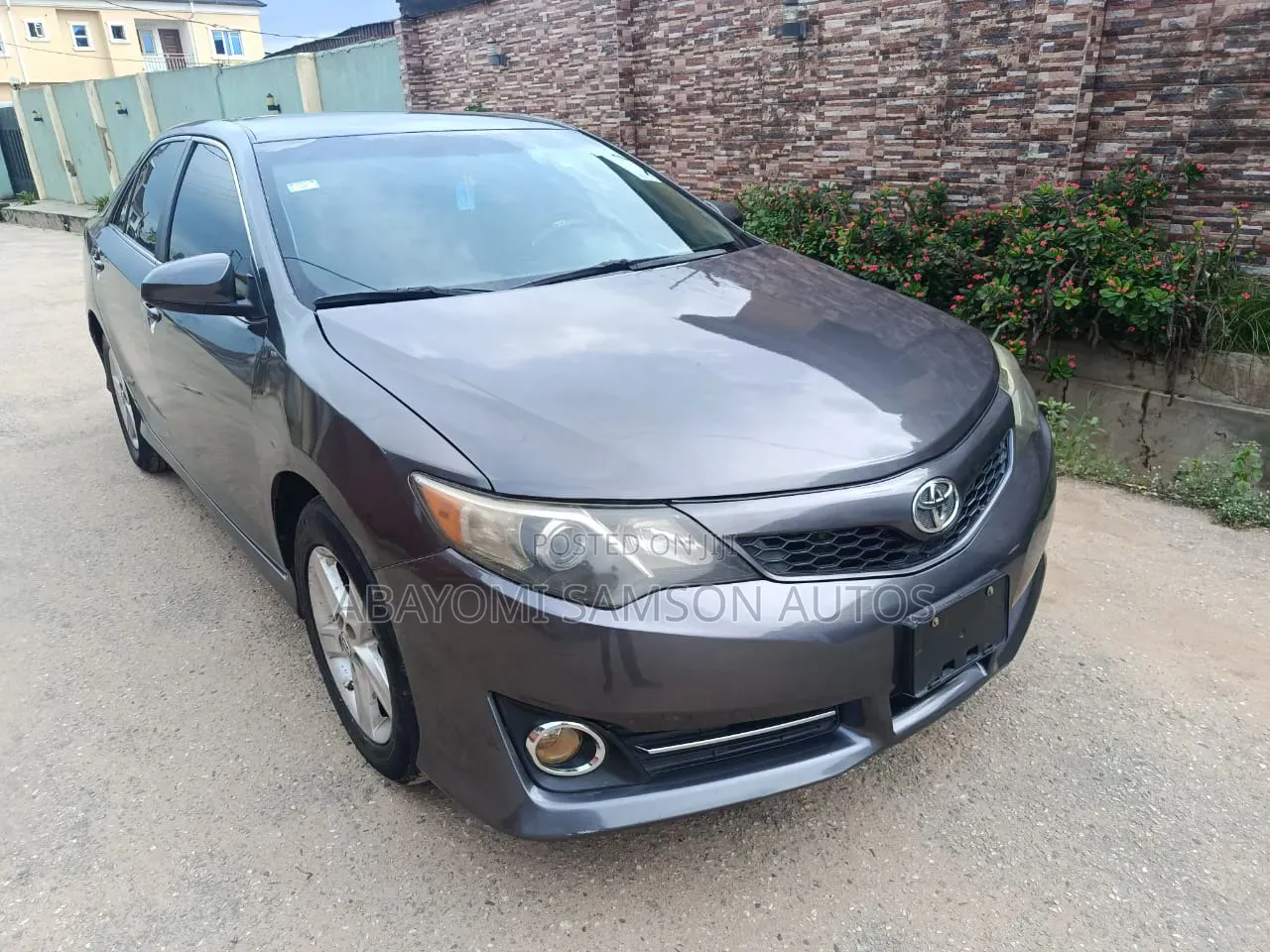 Toyota Camry 2012 Gray